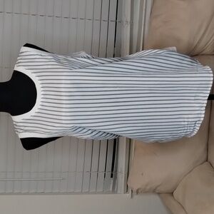 J Crew sleeveless blue white striped sleeveless top Sz M Very lightweight